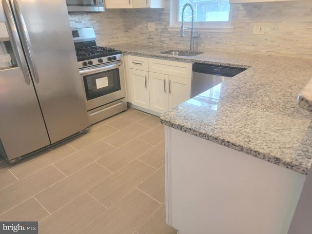 5908 AMELIA ST, Springfield, VA 22150