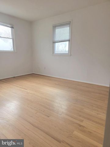 5908 AMELIA ST, Springfield, VA 22150