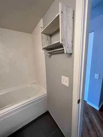 500 S Clinton Street 503, Chicago, IL 60607