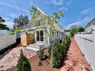 65 Franklin Street AB, Provincetown, MA 02657