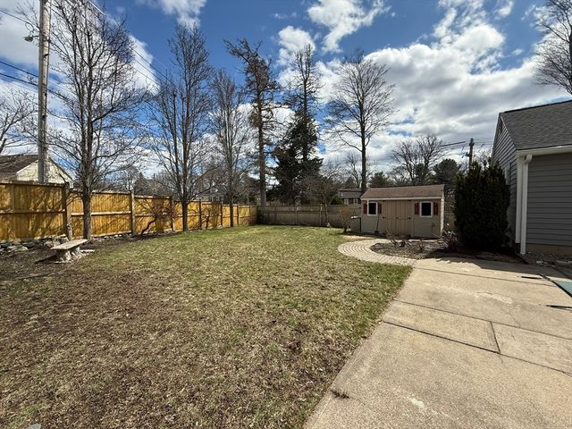129 Hobart St, Danvers, MA 01923