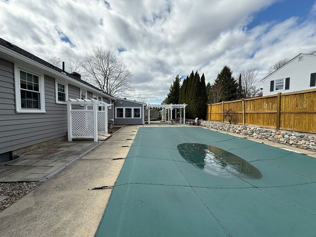 129 Hobart St, Danvers, MA 01923