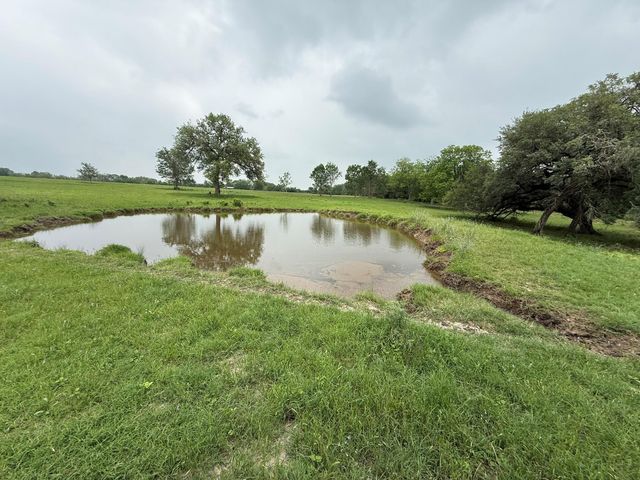 5719 Farm To Market 2238, Schulenburg, TX 78956