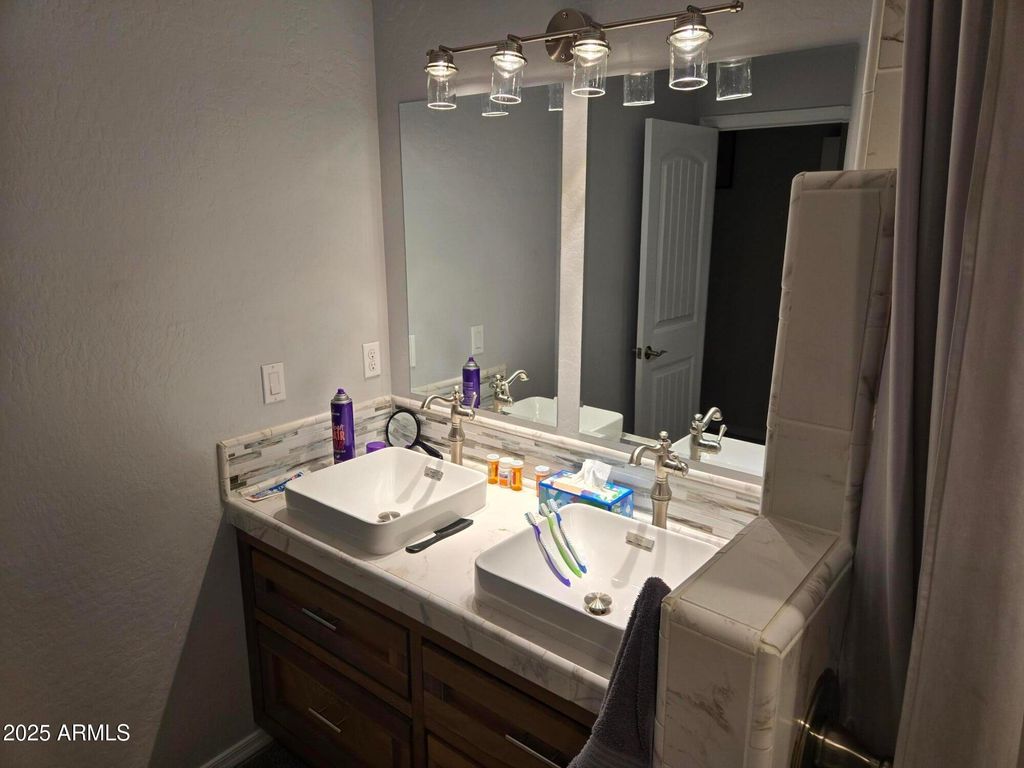 Image 15 of property listing at 9016 W FOSSIL CREEK Road, Pine, AZ 85544