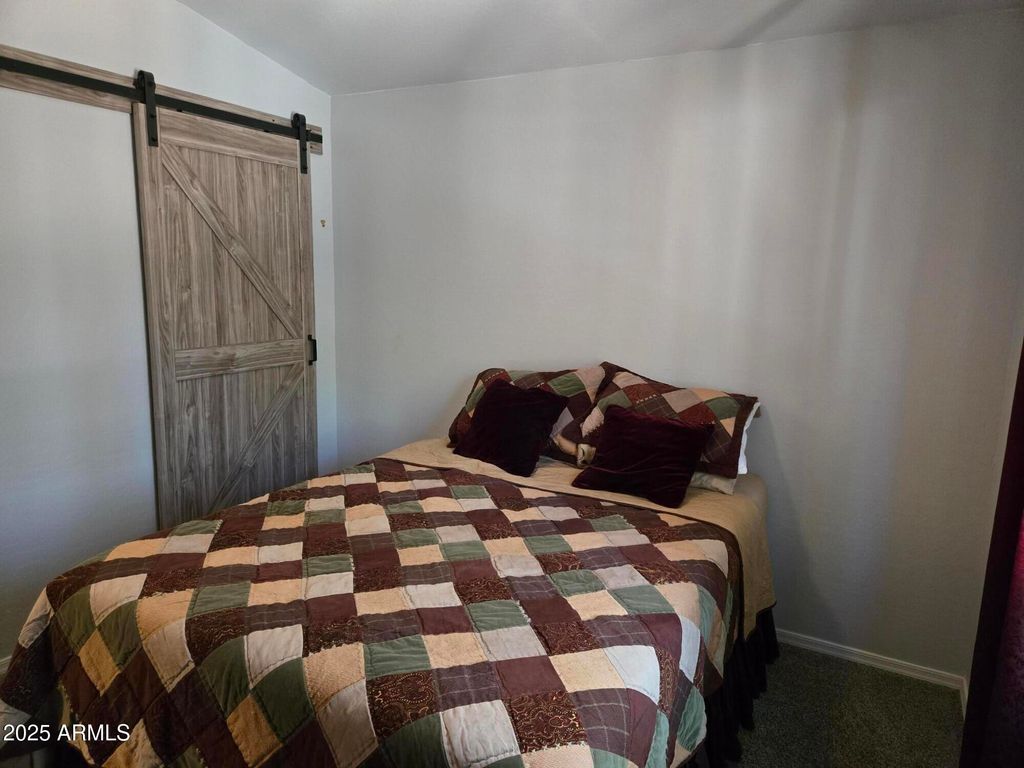 Image 17 of property listing at 9016 W FOSSIL CREEK Road, Pine, AZ 85544