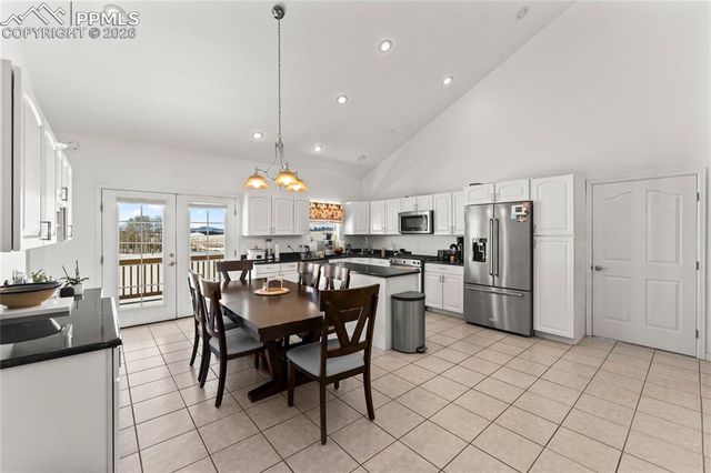 112 Ridge Point Circle, Divide, CO 80814