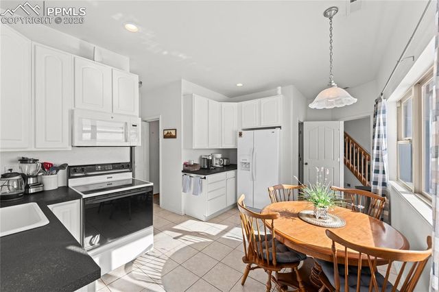 112 Ridge Point Circle, Divide, CO 80814