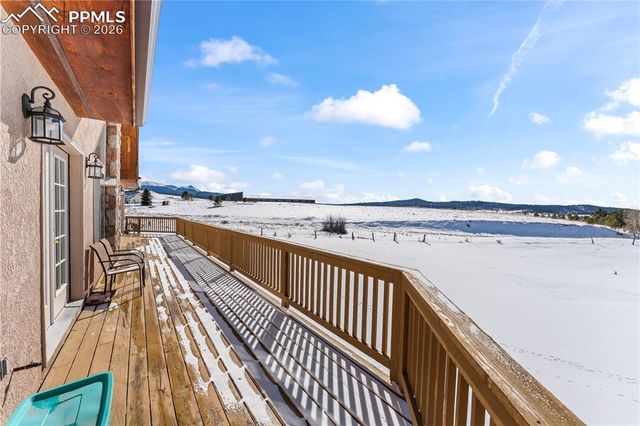 112 Ridge Point Circle, Divide, CO 80814