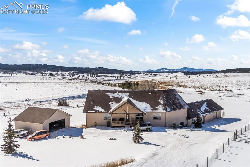 112 Ridge Point Circle, Divide, CO 80814