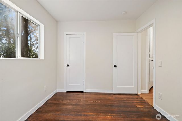1362 Carr Boulevard, Bremerton, WA 98312