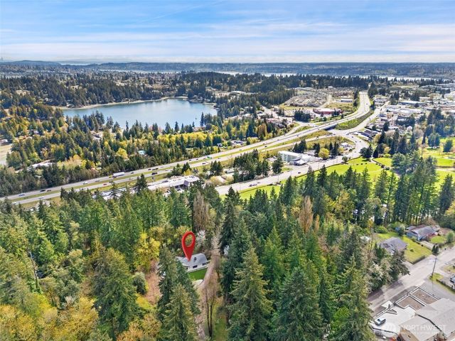 1362 Carr Boulevard, Bremerton, WA 98312