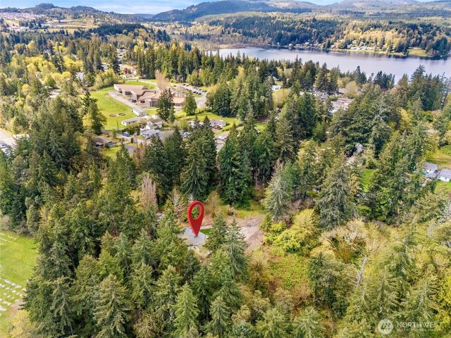 1362 Carr Boulevard, Bremerton, WA 98312