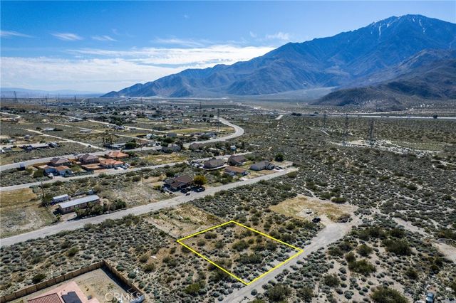 2 Hyacinth, Whitewater, CA 92284