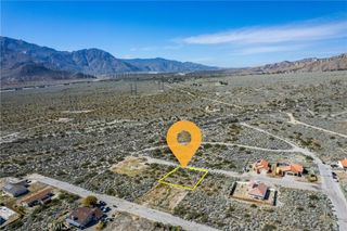 2 Hyacinth, Whitewater, CA 92284