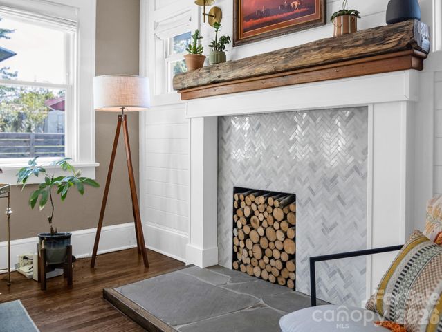 10 Dale Street, Asheville, NC 28806