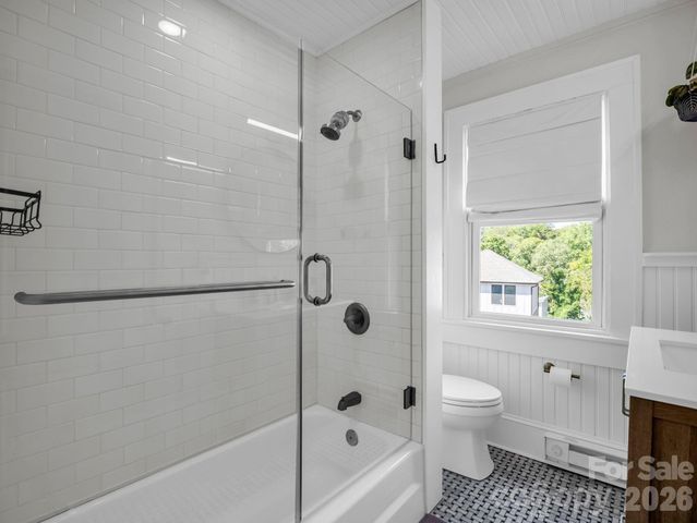 10 Dale Street, Asheville, NC 28806