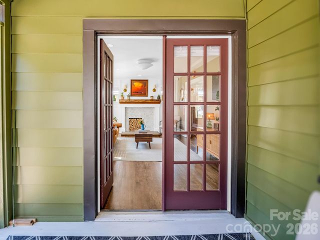 10 Dale Street, Asheville, NC 28806