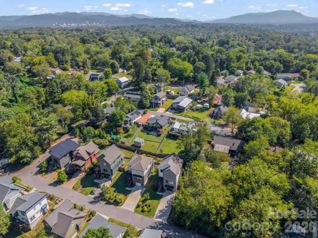 10 Dale Street, Asheville, NC 28806
