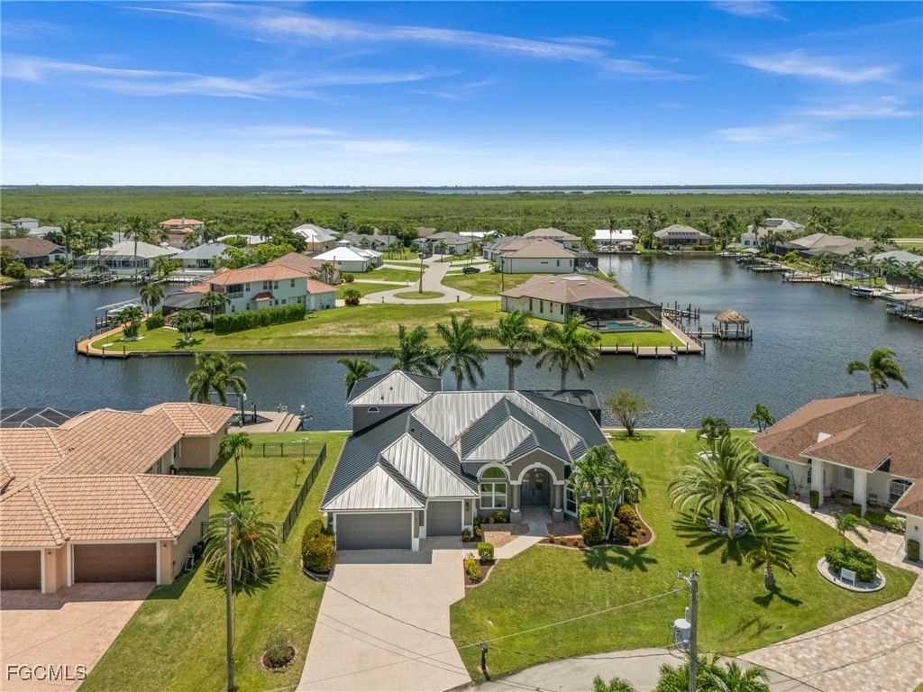 4012 SW 29th AVE, Cape Coral, FL 33914