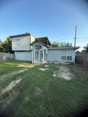 8412 Peekskill Lane, Houston, TX 77075