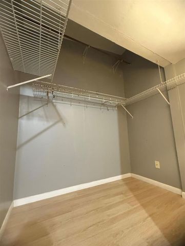 8412 Peekskill Lane, Houston, TX 77075