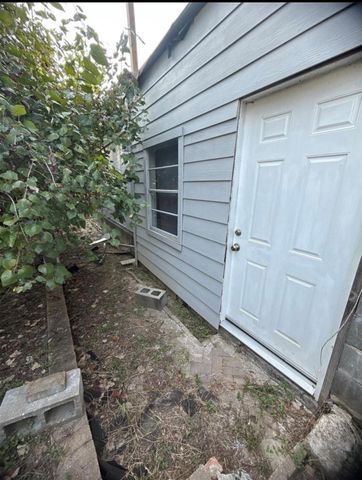 8412 Peekskill Lane, Houston, TX 77075