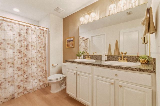 4904 BABBLING BROOK LANE, Wimauma, FL 33598