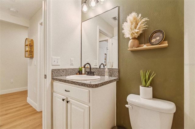 4904 BABBLING BROOK LANE, Wimauma, FL 33598