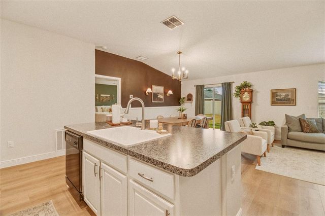 4904 BABBLING BROOK LANE, Wimauma, FL 33598