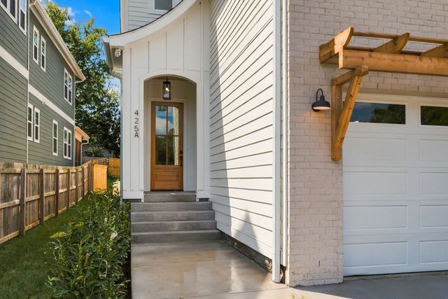 425A American Rd, Nashville, TN 37209