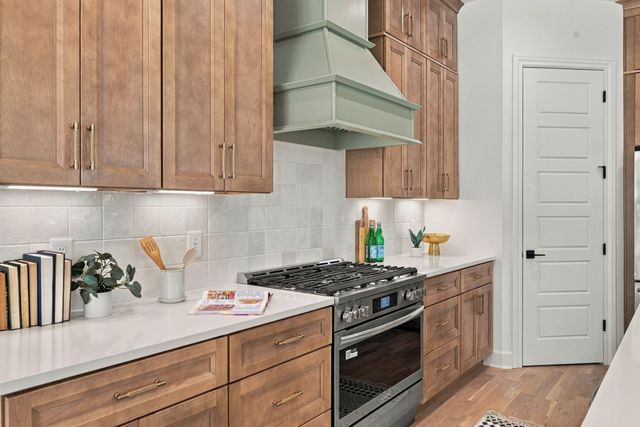 425A American Rd, Nashville, TN 37209
