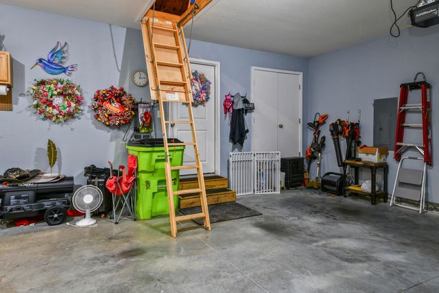 549 W Melody Lane, Republic, MO 65738