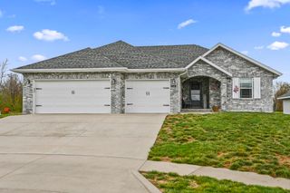 549 W Melody Lane, Republic, MO 65738