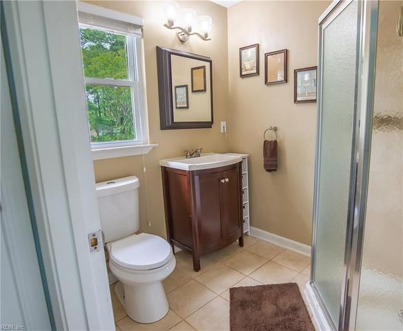 2645 Janson DR, Chesapeake, VA 23321