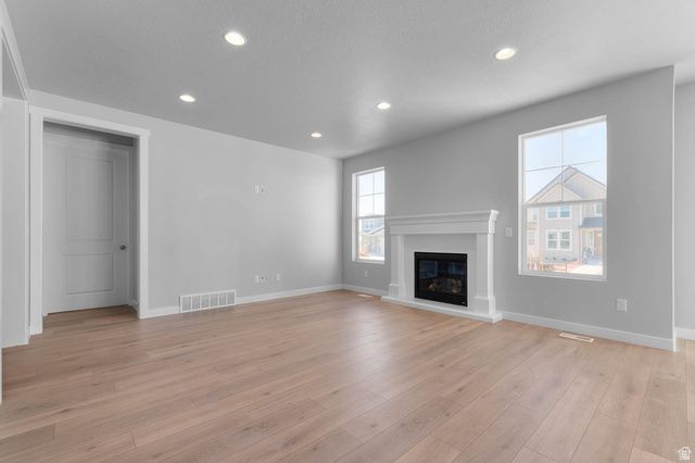 6647 N BALD KNL, Eagle Mountain, UT 84005