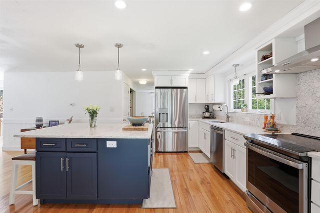 2 Griffith Drive, Durham, NH 03824