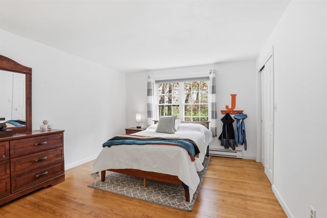 2 Griffith Drive, Durham, NH 03824