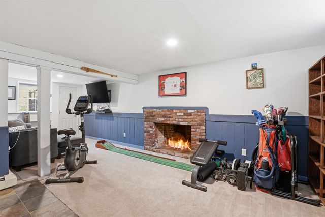 2 Griffith Drive, Durham, NH 03824