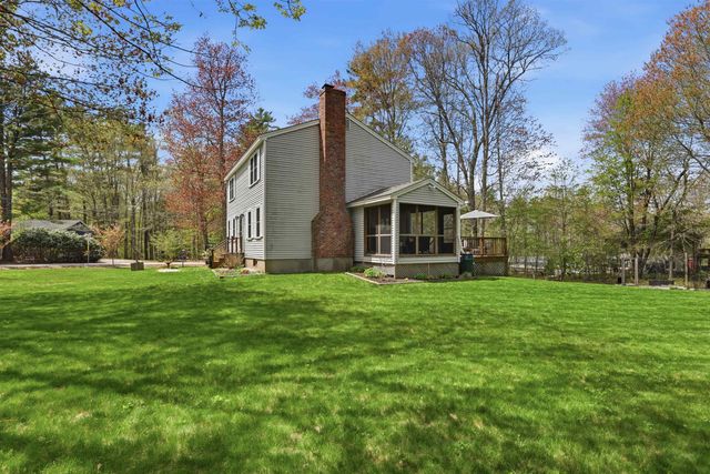 2 Griffith Drive, Durham, NH 03824