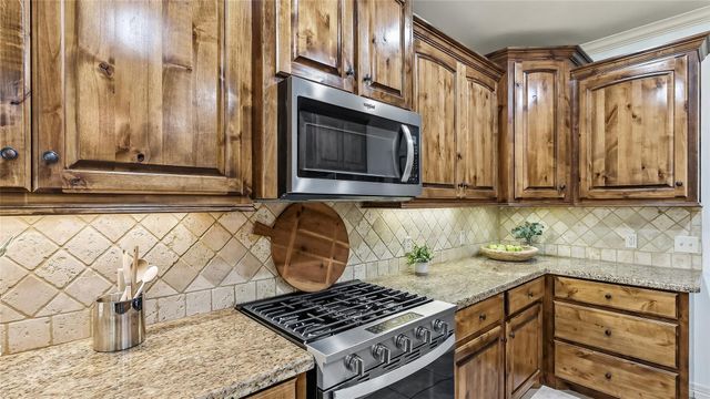 2909 Agee Court, Bryan, TX 77808