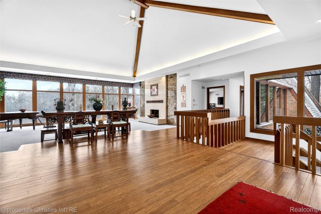 291 Barden Road, Bloomfield Hills, MI 48304