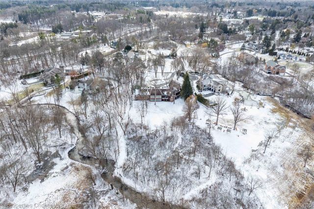 291 Barden Road, Bloomfield Hills, MI 48304