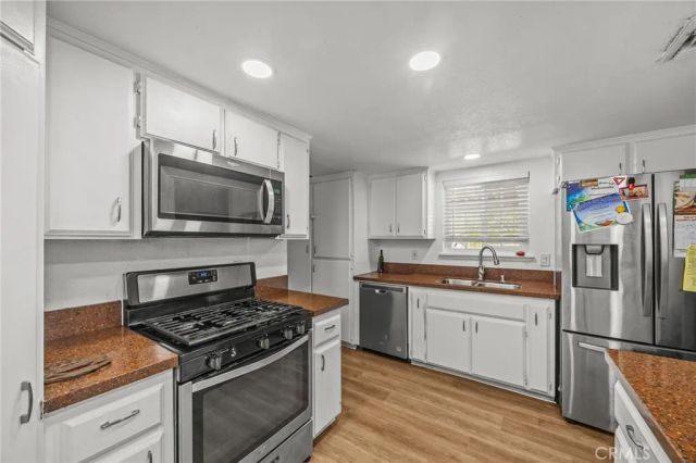 21928 isatis Avenue, Apple Valley, CA 92307