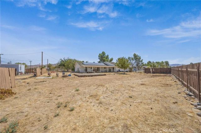 21928 isatis Avenue, Apple Valley, CA 92307