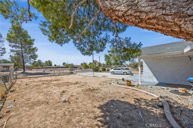 21928 isatis Avenue, Apple Valley, CA 92307