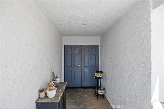 21928 isatis Avenue, Apple Valley, CA 92307