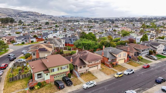 648 Newman Drive, South San Francisco, CA 94080