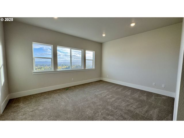 11798 Sw 182nd Ave, Beaverton, OR 97007