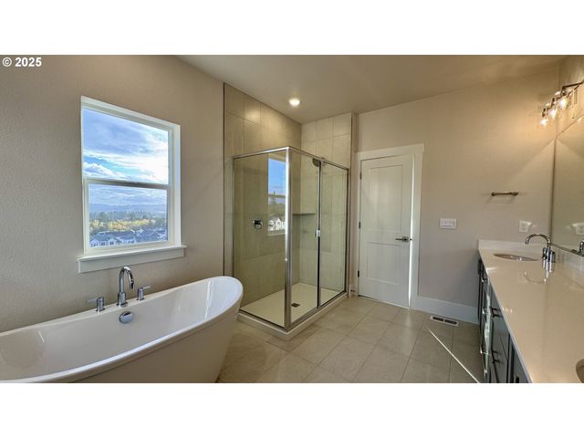 11798 Sw 182nd Ave, Beaverton, OR 97007