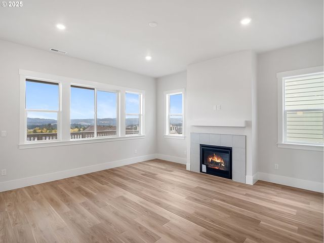 11798 Sw 182nd Ave, Beaverton, OR 97007